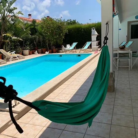 Villa With Pool Near The Ocean, Fast Internet, Aljezur